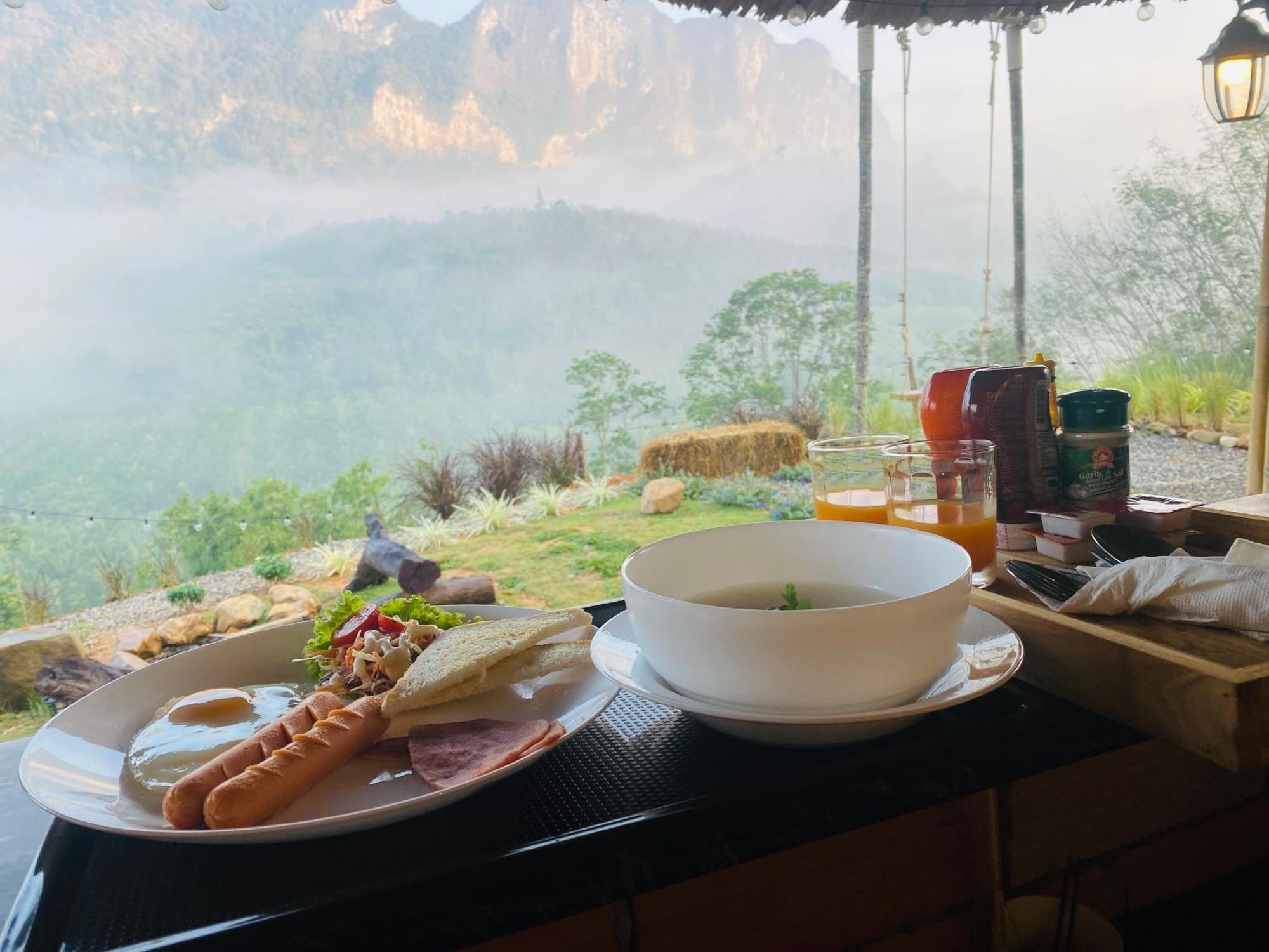 Camping Phutajoy Khaosok แคมป์ปิ้งภูตาจ้อยเขาศก Ban Thung Lang Tham Экстерьер фото
